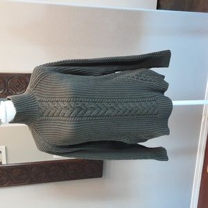 Lululemon Athletica small chunky green knit sweater